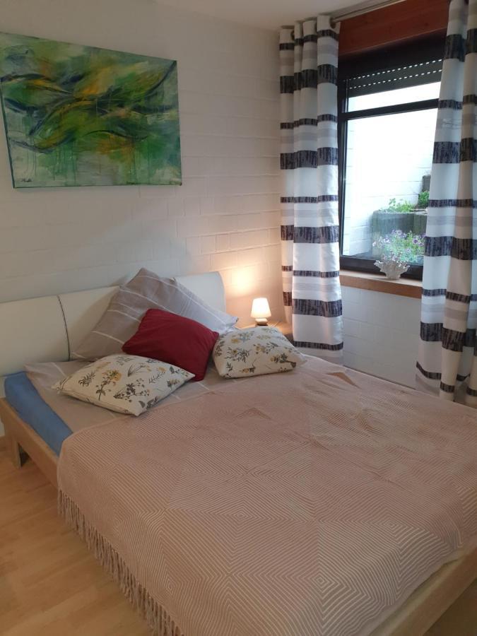 שטרלן Privat Apartaments , Eigene Eigang, Eigene Badezimmer, Und Eigene Kueche מראה חיצוני תמונה